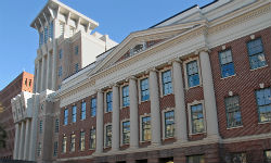 Hollings Cancer Center building